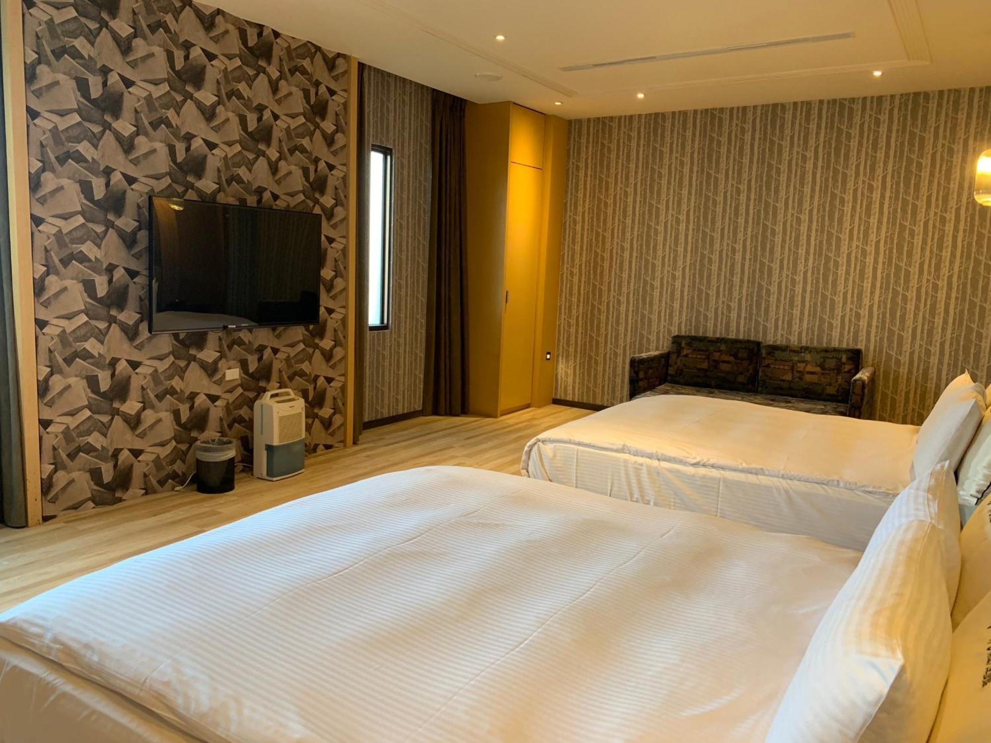 Aquarius Motel Taichung Esterno foto