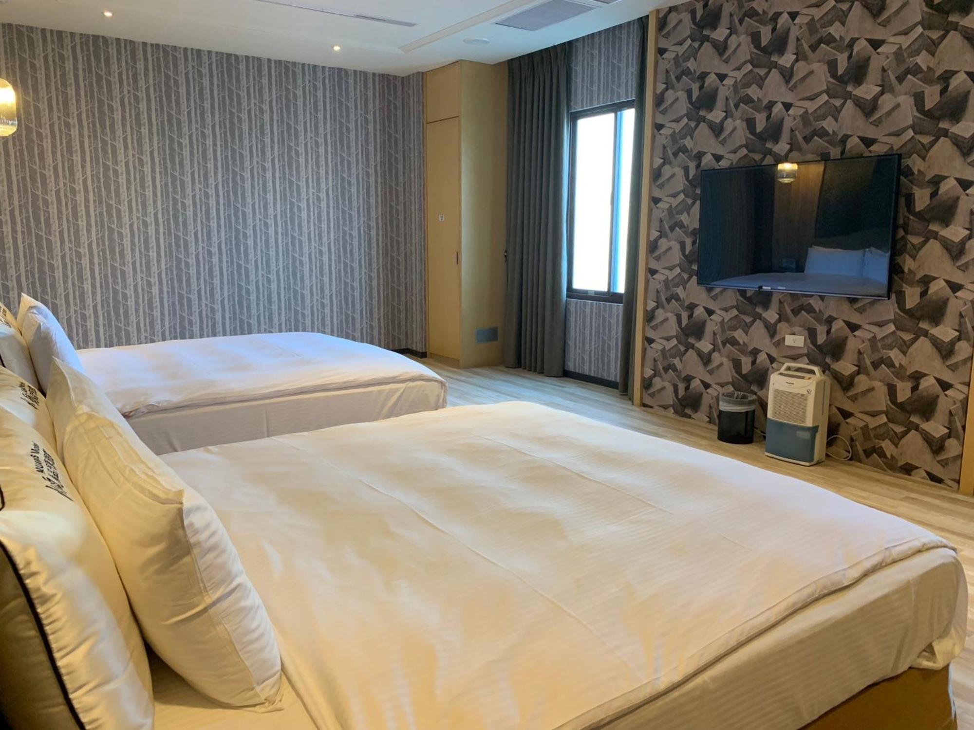 Aquarius Motel Taichung Esterno foto