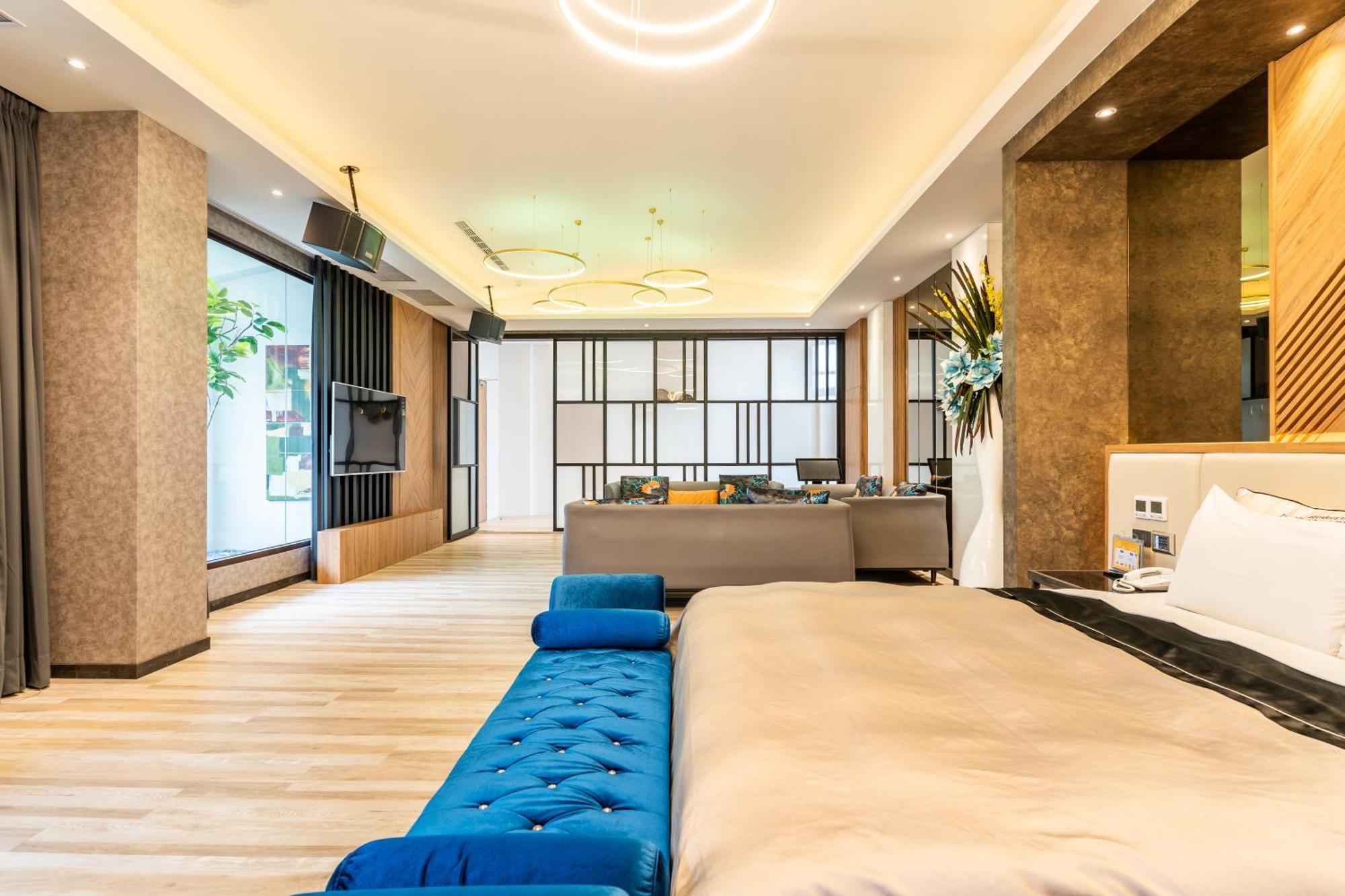 Aquarius Motel Taichung Esterno foto