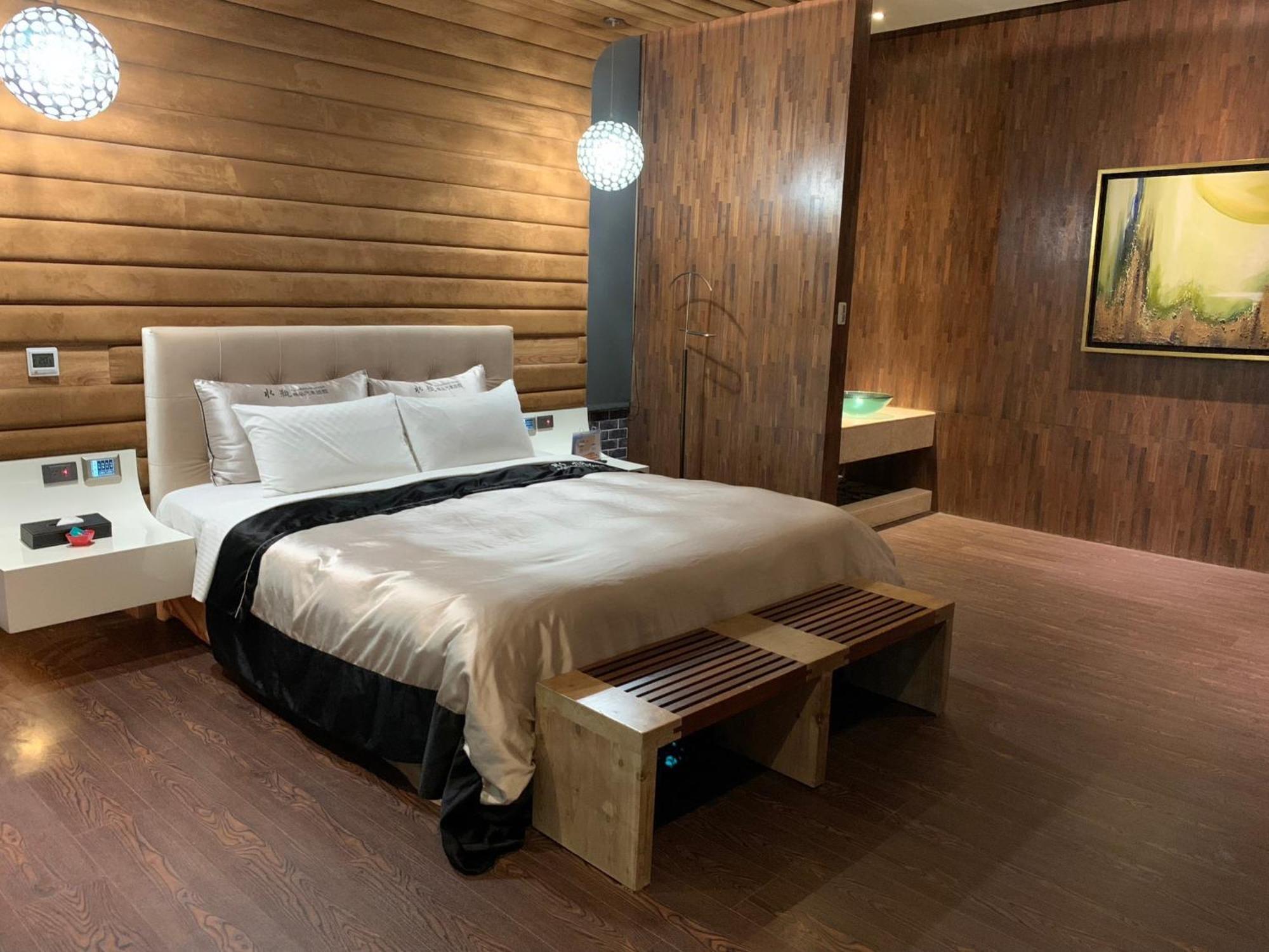 Aquarius Motel Taichung Esterno foto
