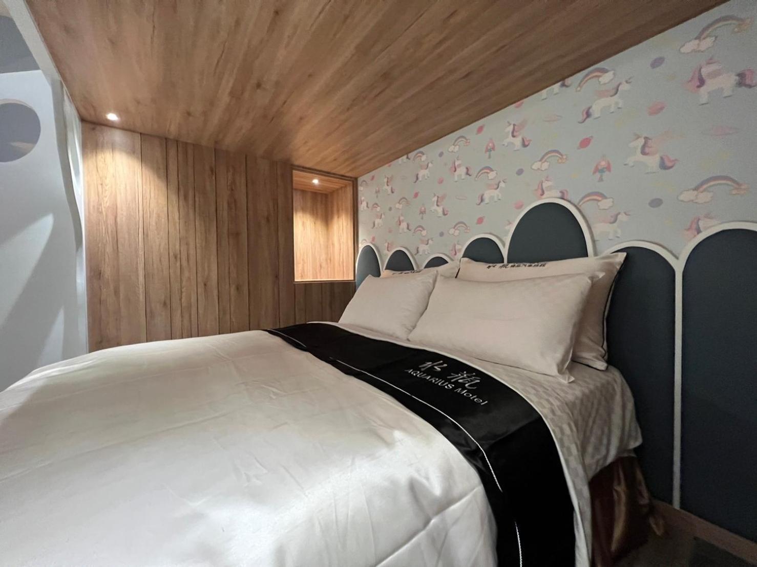 Aquarius Motel Taichung Esterno foto
